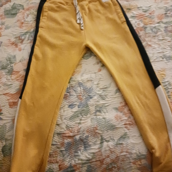 Sweats - Picture 2 of 6